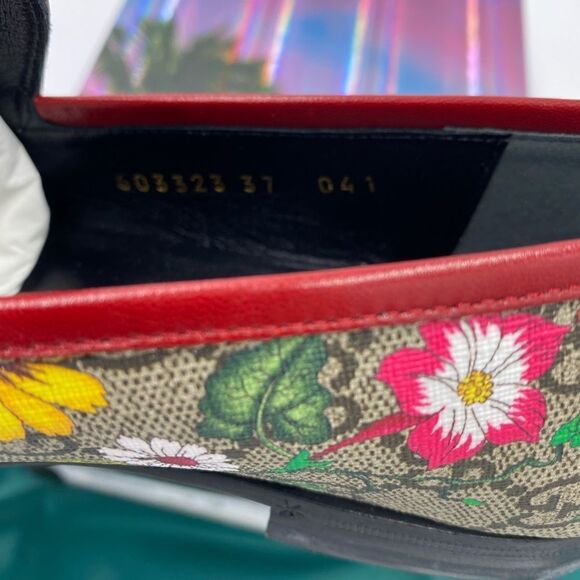 SOLD!!!!!!!!Women’s Gucci new Jordaan GG Supreme Loafers size 37.5 made in Italy - Picture 9 of 10